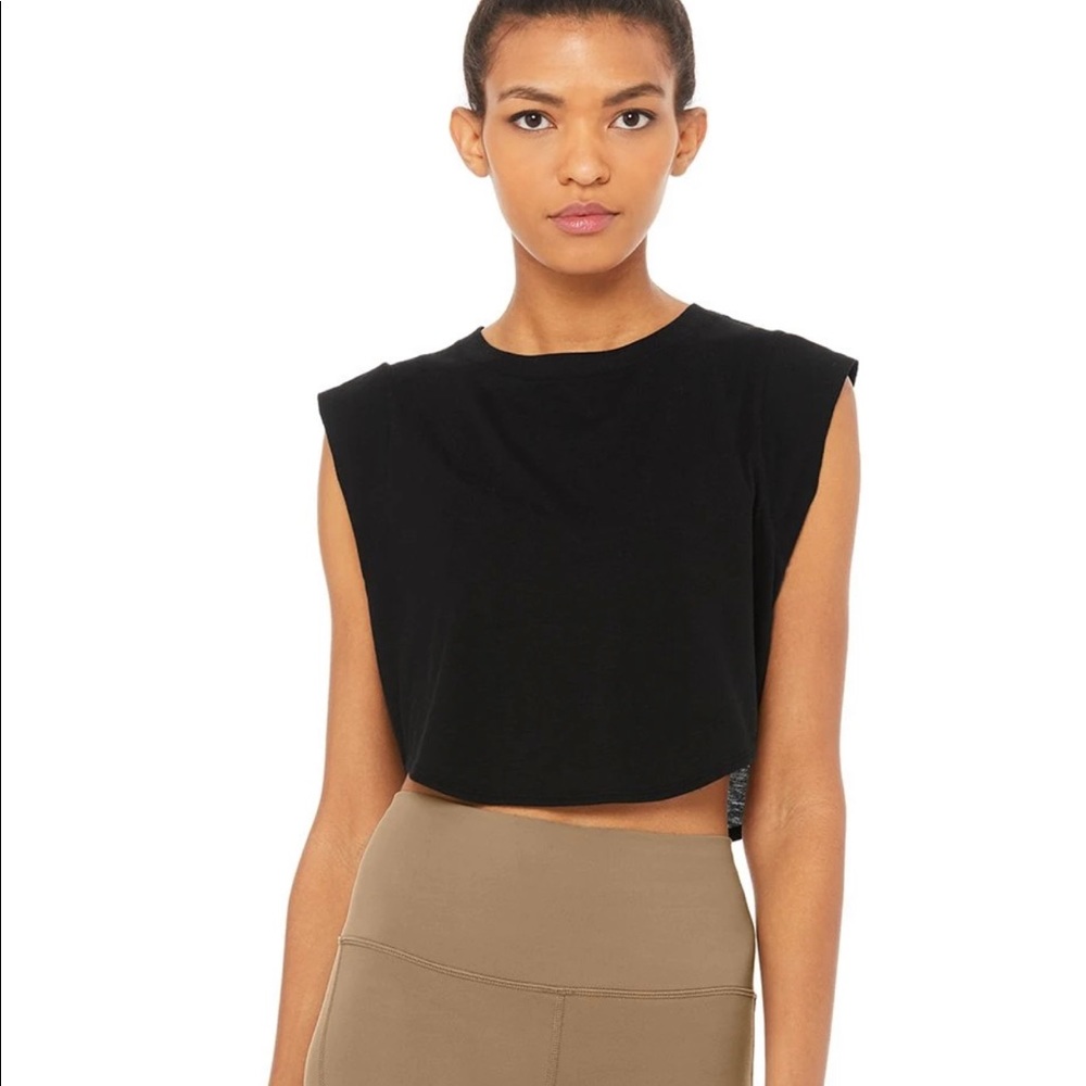 NWT Alo Yoga Echo Tee Black XS